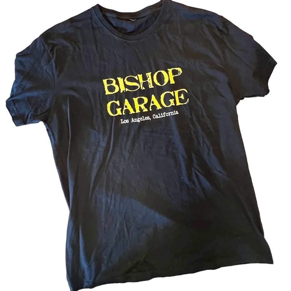 BISHOP GARAGE Navy Short-Sleeve T-Shirt Size Large​​​​​​